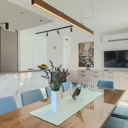 Holiday home Bursic *