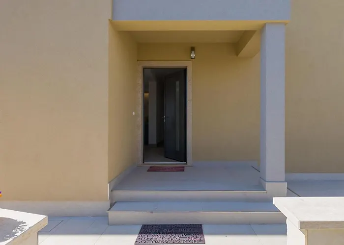 Bursic Holiday home *