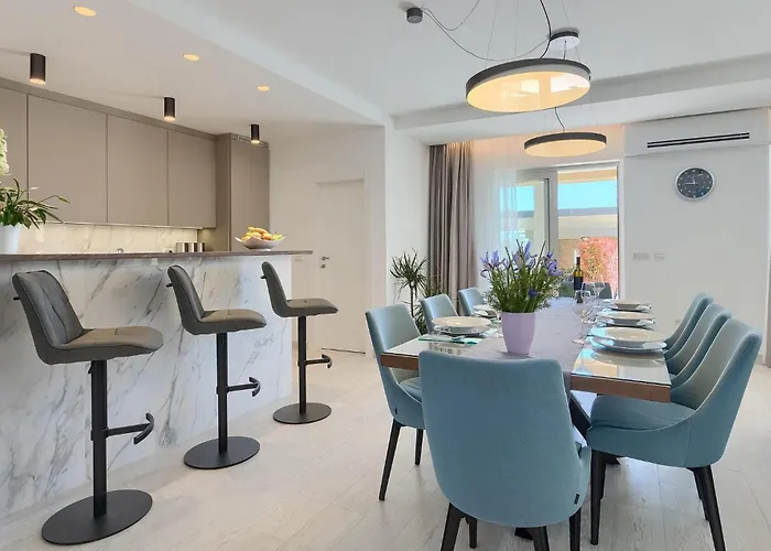 Holiday home Bursic *