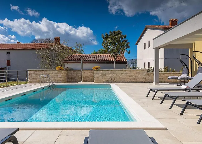 Bursic Holiday home *